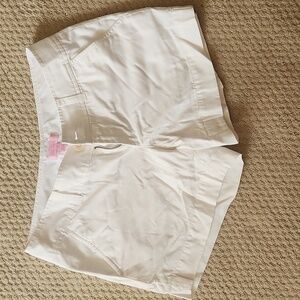 Lilly Pultizer 4" shorts, size 4